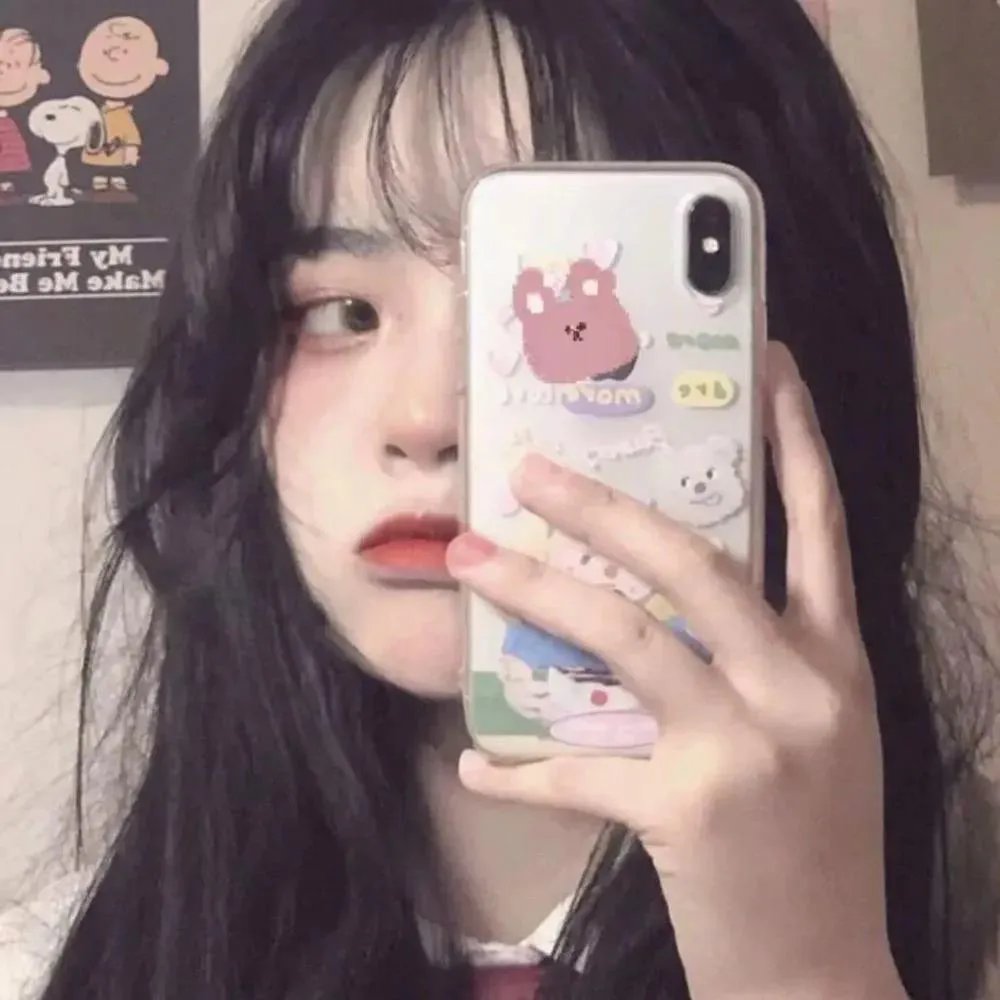 热裤荡女